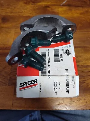 170-70-18X SPICER Driveshaft Cap & Bolt Strap Kit Mack 2104-17077018X • $25.99