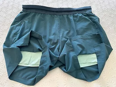 Nike Yoga Shorts Mens Large Green  2-in-1 Training 6  Shorts Lined DC5320 • $26.88