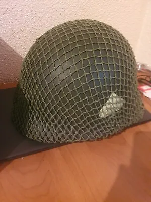 Us Army M1 Helmet • £90
