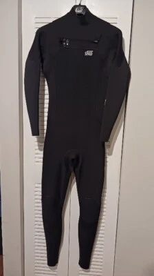 $100 • Buy Buell DR1  Subdivision 2mm Wetsuit Men's M Chest Zip