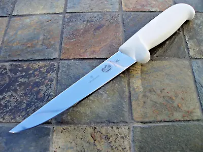 Victorinox Boning 6 Inch Blade Wide Stiff Blade Slip Resistant White Fibrox Han • $32.99