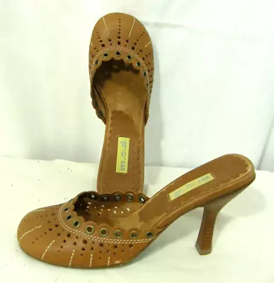 #5661c Pretty!! New 'm.o.d.' Brown  Leather Slip On Heels Size 6 1/2m • $14.99