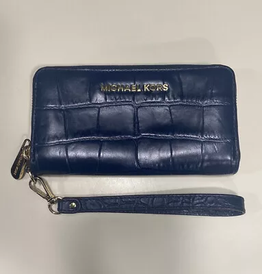 Michael Kors Flat Leather Multifunction Phone Case Wallet Blue • $45