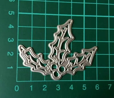 £2.99 • Buy Holly & Berries Metal Die Cutter Christmas Flower Cutting Die