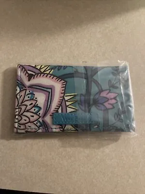 New VERA BRADLEY RFID Snap Bifold Card Holder Case In Peacock Garden 29860 • $14