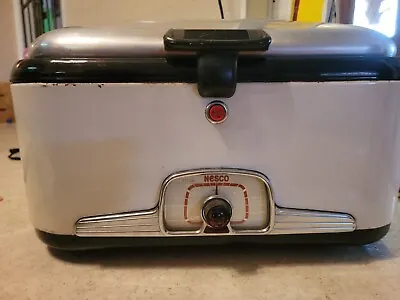 Vintage Mid Century NESCO Electric Roaster Oven With Lid & Rack 126 • $235.99