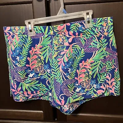 Lilly Pulitzer OCEAN VIEW SHORTS Size Medium NWOT How You Like Me Prowl • $45