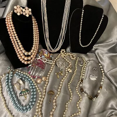 Vintage To Now Costume Jewelry Lot Some Signed • $16