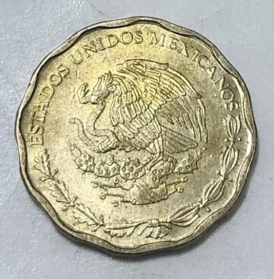 MÉxico 🇲🇽 Fifty (50) Centavos (cents) Coin 2000 • $1.75