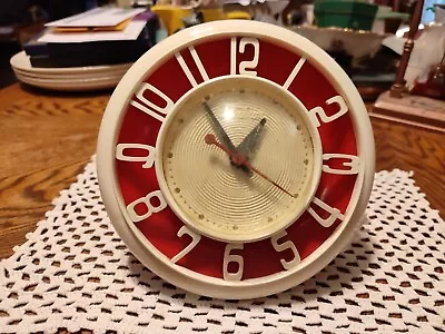 Vintage Telechron 2H45 Red/White Kitchen Wall Clock Needs Work General Electric  • $49
