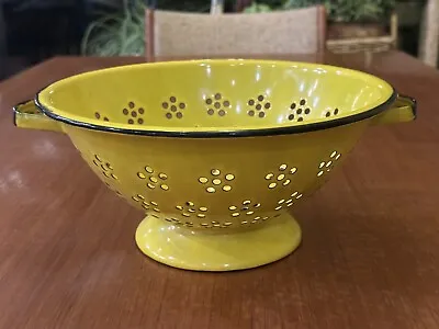 Vintage Enameled Metal Colander Strainer Yellow • $40