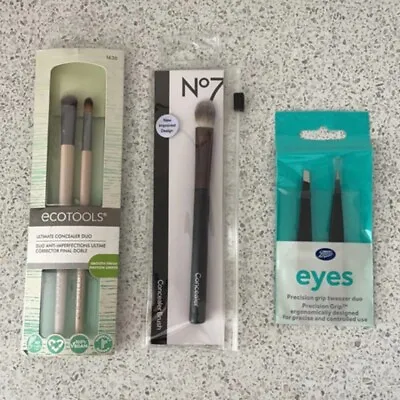 Make Up Brush & Tweezers Bundle - No 7 Concealer Brush & Eco Tools  • £14