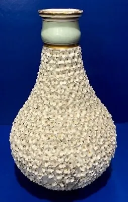 Antique (Vintage) Meissen Snowball Vase 10  Schneeballen (Circa 1774-1814) • $1995