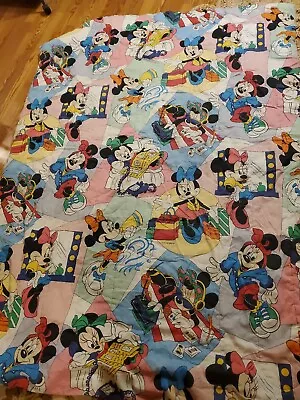 Disney Minnie Mouse Twin Comforter Vintage  • $95