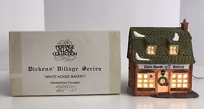 Dept 56 Dickens' Christmas Village Series White Horse Bakery 1988 5926-9 *Read* • $11.19