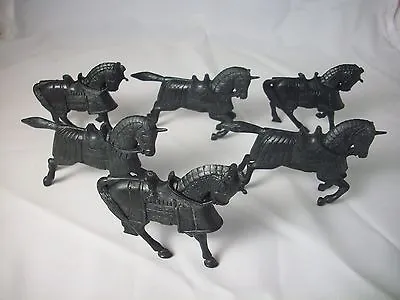 Marx Reissue Knight Horses 6 In 2 Poses For Toy Soldiers (Black) • $7.95