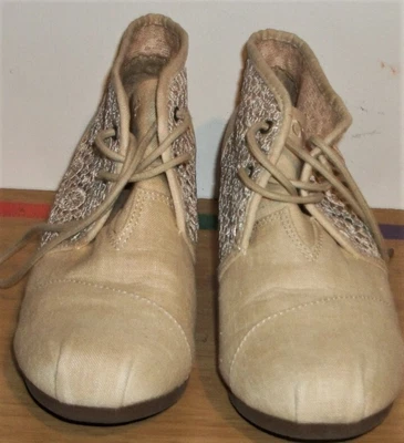 $13.95 • Buy BOBS Ankle BOOTS From Sketchers With MEMORY FOAM USA Size 8  Very Good Condition