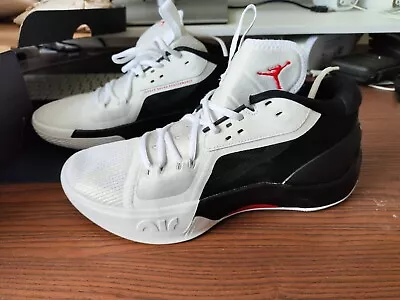 Jordan Zoom Separate Basketball Shoes US 9.5 • $110
