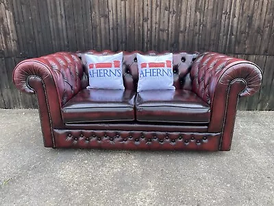 * Oxblood Leather Chesterfield Sofa 2 Seater FREE DELIVERY 🚚* • £700