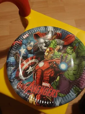 20  Marvel Avengers Children Birthday Party Disposable Paper Plates  • £12
