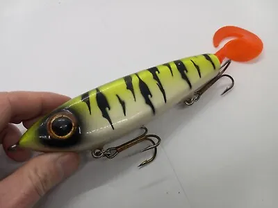 6.5  Kodiak Custom Chartreuse Tiger Glidebait Jerkbait Musky Lure • $38.99