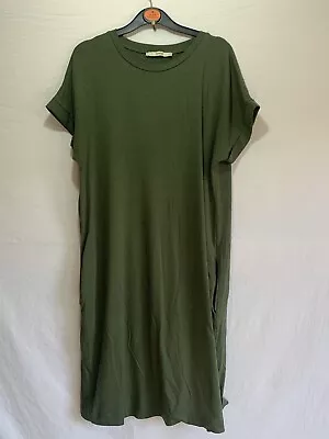 George Size 8/10 Khaki MIDI T-shirt Dress (V) • £2.49