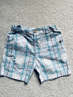 £3 • Buy Zara Baby Boys Shorts - Age 18 - 24 Months