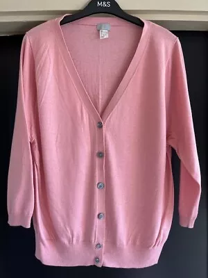 Women's H & M Coral Pink V-Neck Fine Knit Cardigan - Size L • $7.46