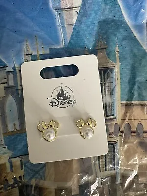 Disney Parks  Minnie Mouse Bow Pearl  Gold Tone Earrings New • $15.99