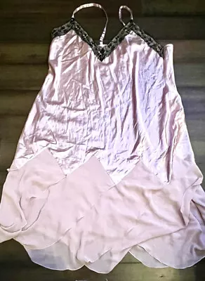 NWOT Amoureuse Women's Plus Size The Luxe Satin Long Peignoir Pink Pajamas • £27.55