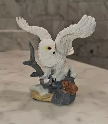 Vintage White Barn Snow Owl With Out Stretched Wings Owl Figurine Great Cond • $24.99