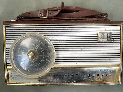 Vintage WESTINGHOUSE Wide Fi Portable Transistor Radio • $25