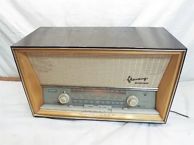 Vintage Blaupunkt Florenz Tube Radio Germany AM/FM/SW Wood Case Long Short Wave • $249.99