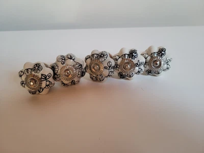 £9.99 • Buy 5 X Artistic Accents Cream & Black Floral Ceramic Furniture Door Knobs Handles 