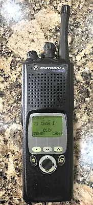 Motorola XTS 5000 UHF 380-470 MHz P25 Digital Portable Radio H18QDF9PW6AN • $225