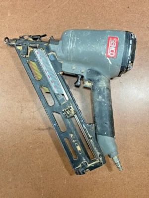 $124.99 • Buy Senco SFN40 15GA Pneumatic Air 120psi Angled Finish Nailer Nail Gun USA W/ Grip