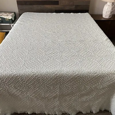 Vintage Bedspread Faux Chenille Matelasse' RT Brooklyn Made In Portugal Green • $29.99