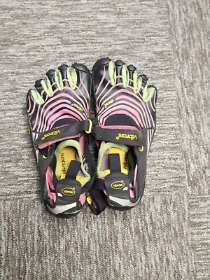 Vibram Five Finger Spyridon Trail Running Shoes Size 6.5 • $19.99