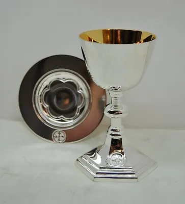 NICE  SMALL  SILVER  PLATED  TRAVEL CHALICE AND PATEN SET - #255 - For Mass Kit • $217