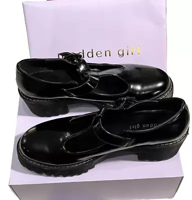 Preowned Madden Girl Size 11 Hollyy Black Box MaryJane Shoes With Boot Heel • $29.99