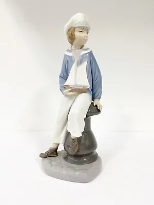 Lladro 4810 Seated Sailor Boy With Yacht Salvador Furio Figurine Glossy • $69.99