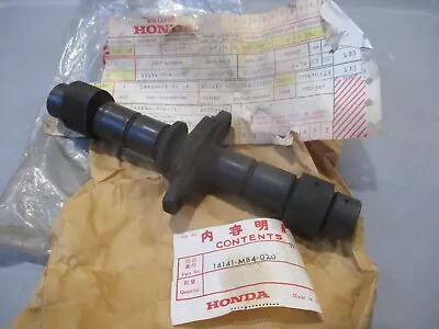 NOS Honda OEM Rear Exhaust Camshaft 1983-1986 VF1100 V65 MAGNA 14141-MB4-020 • $325