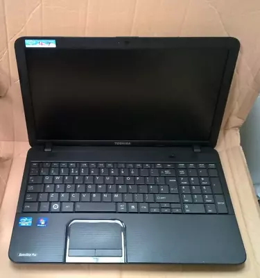 TOSHIBA C850-10x LAPTOP - CORE I3-2350M @ 2.3ghz -  (R10-409w) • £5