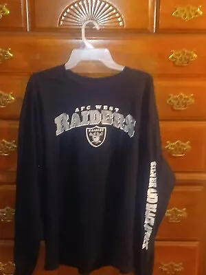 Oakland Raiders Football T Shirt Long Sleeve Men’s L NFL Black LOGO Spell Out • $18