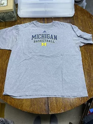 Adidas University Of Michigan Basketball Men's T-shirt 2XL Gray Logo • $10