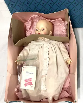 Vtg 1975 Madame Alexander VICTORIA Baby Doll #3746 Original Box Crier Squeaks • $54