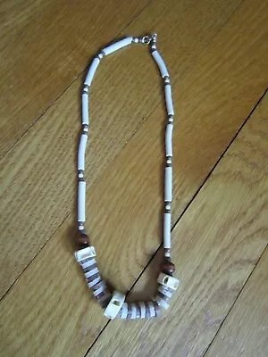 Vintage SHARK VERTEBRAE Boho Necklace 17  Wood Beads (Other Bones?) Jewelry • $18.95