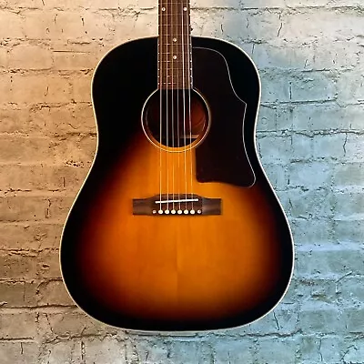 Epiphone J-45 Acoustic Guitar - Aged Vintage Sunburst Gloss • $749