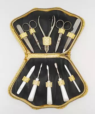 Vintage Nail Manicure Set In A Scalloped Case. Complete • £6