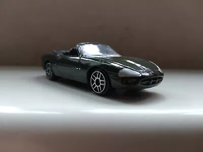 Maisto Jaguar Xk8 Convertible #172 • £1.50